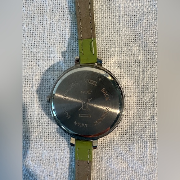 Quartz Women’s Watch - Picture 4 of 5